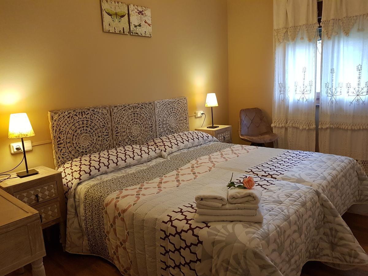 Hotel Azabache Susierra Onís Екстериор снимка